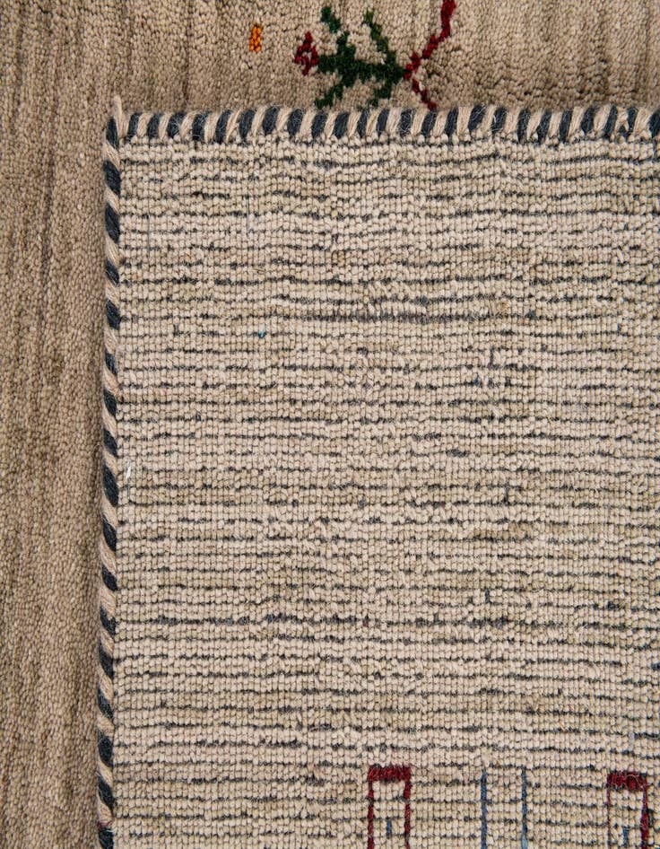 Detail image of 6' 6 x 9' 10  Hand Knotted Gabbeh Wool Rug