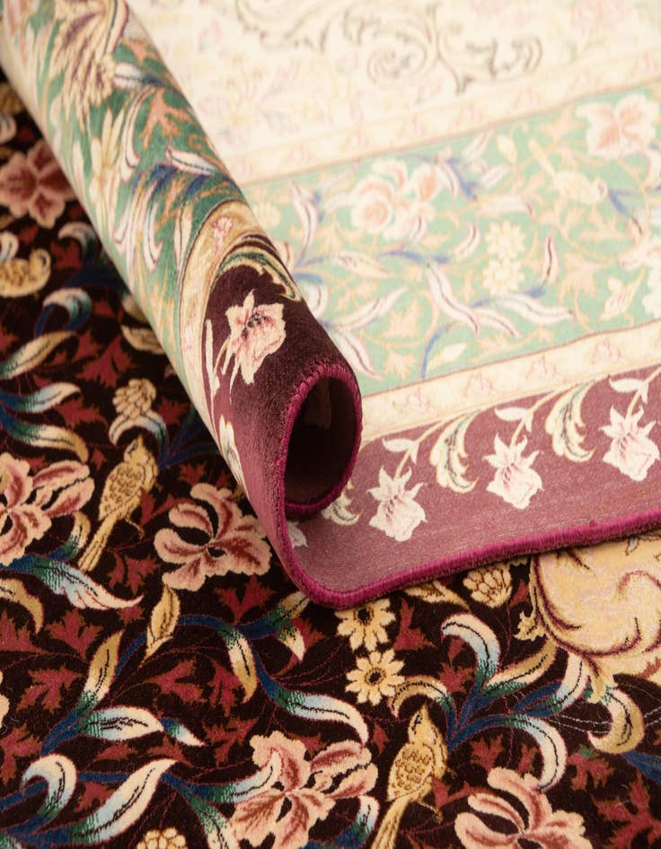 Detail image of 4' 9 x 7' 2 Ghom Design Rug