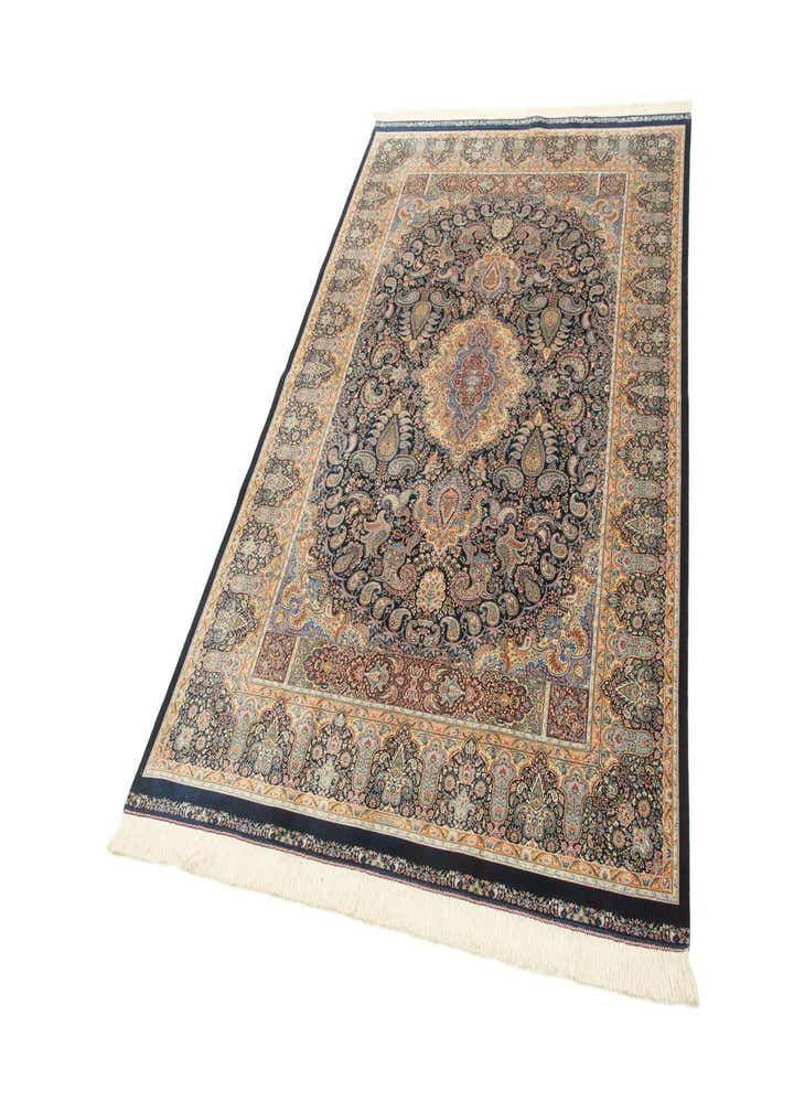 4' 9 x 7' 5 Ghom Design Rug
