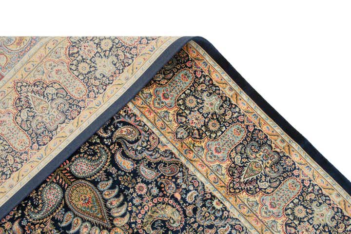 4' 9 x 7' 5 Ghom Design Rug