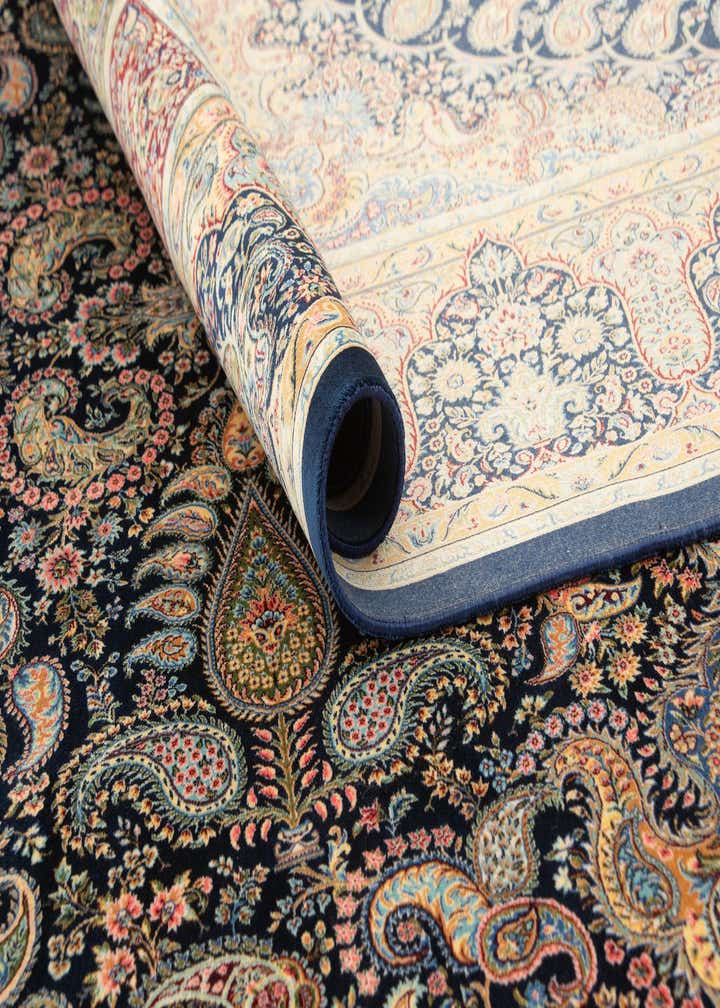 4' 9 x 7' 5 Ghom Design Rug