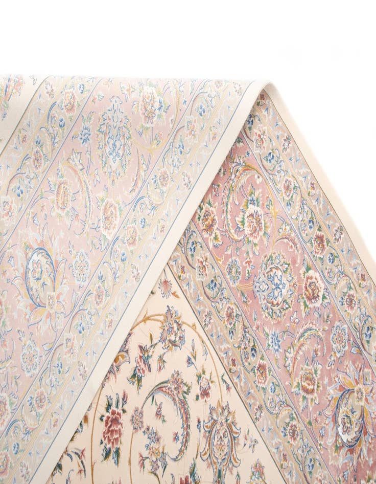 Detail image of 6' 7 x 9' 10 Ghom Design Rug