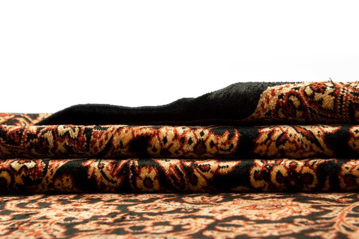 4' 6 x 6' 7 Ghom Rug