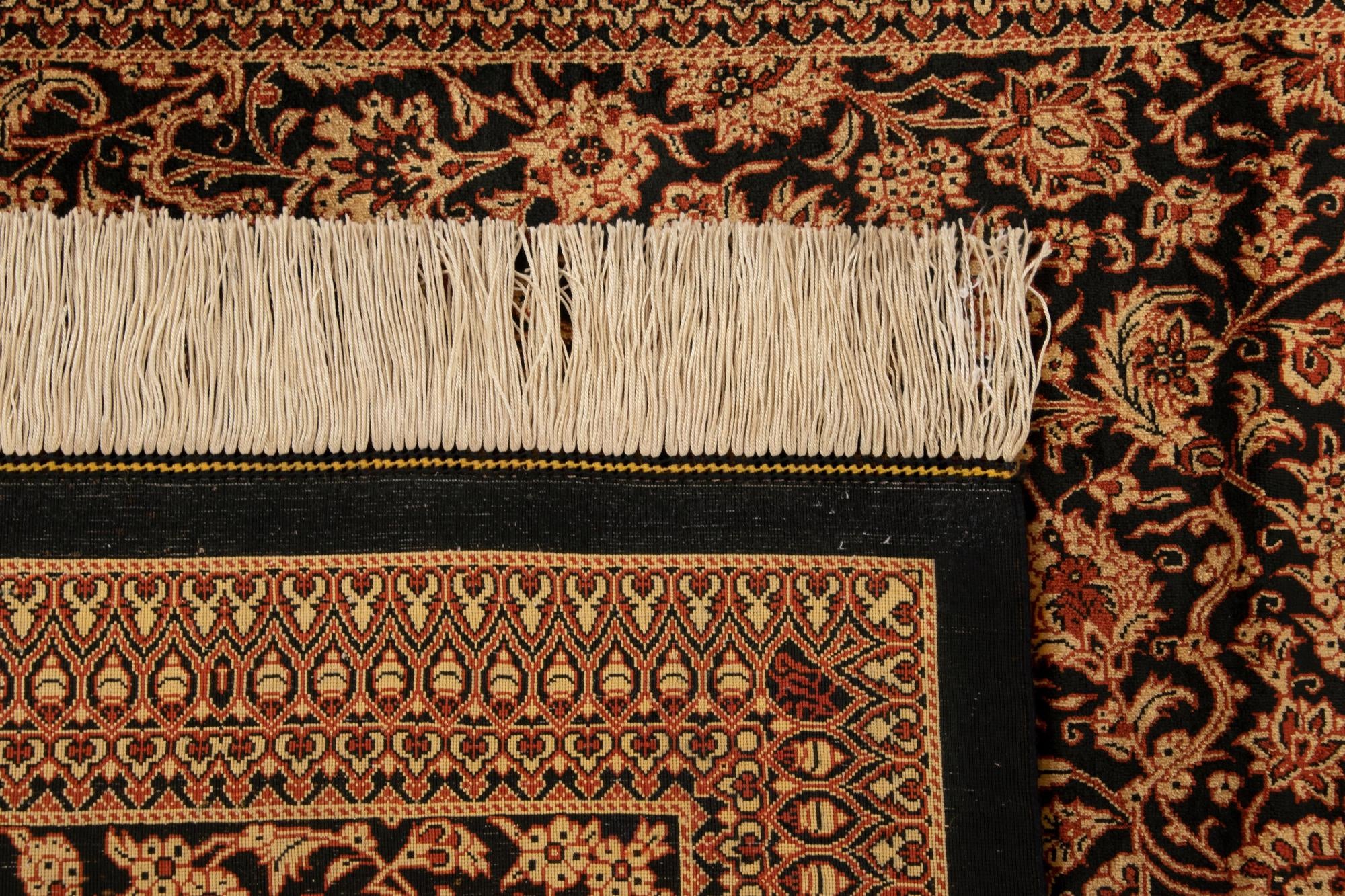 4' 6 x 6' 7 Ghom Rug