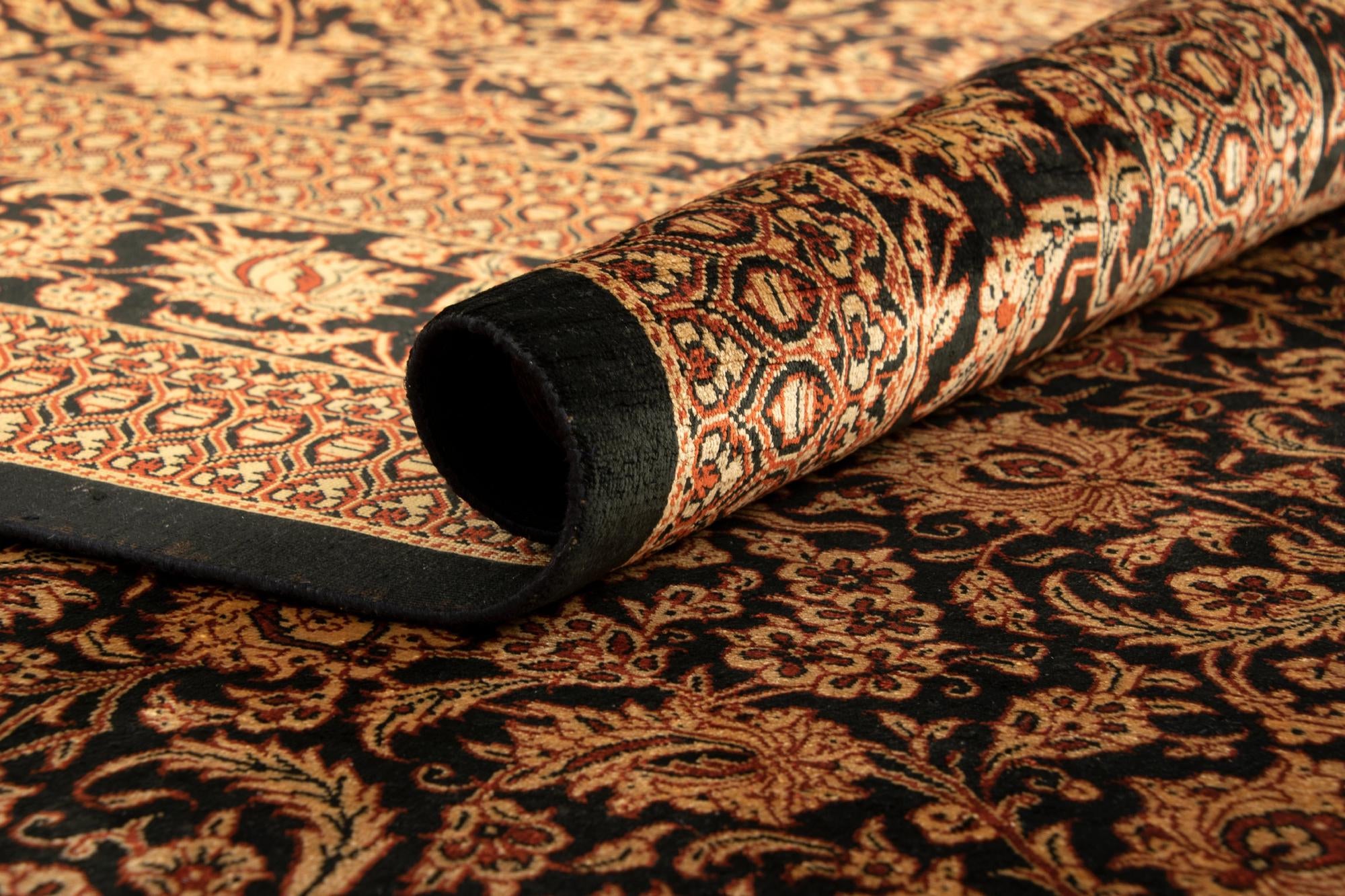 4' 6 x 6' 7 Ghom Rug