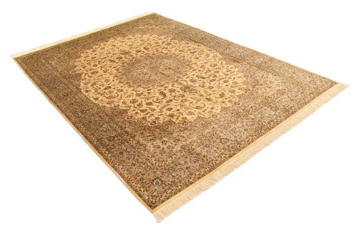 Detail image of 8' x 11' 3 Ghom Silk Rug