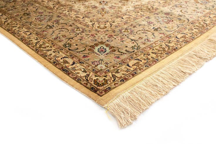 Detail image of 8' x 11' 3 Ghom Silk Rug
