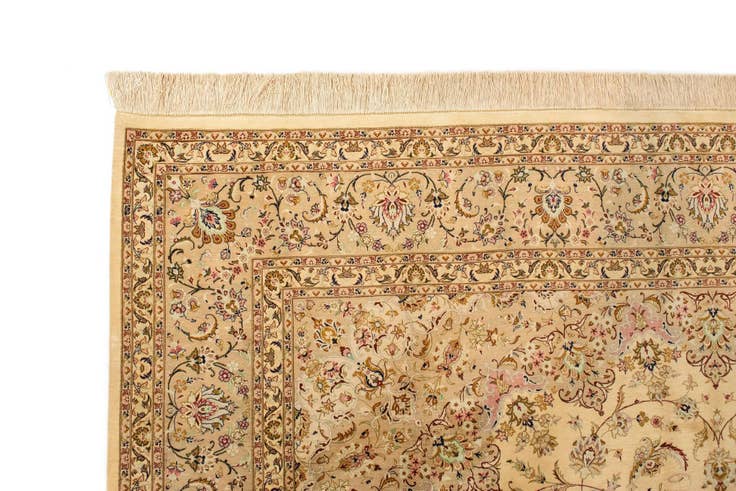 Detail image of 8' x 11' 3 Ghom Silk Rug
