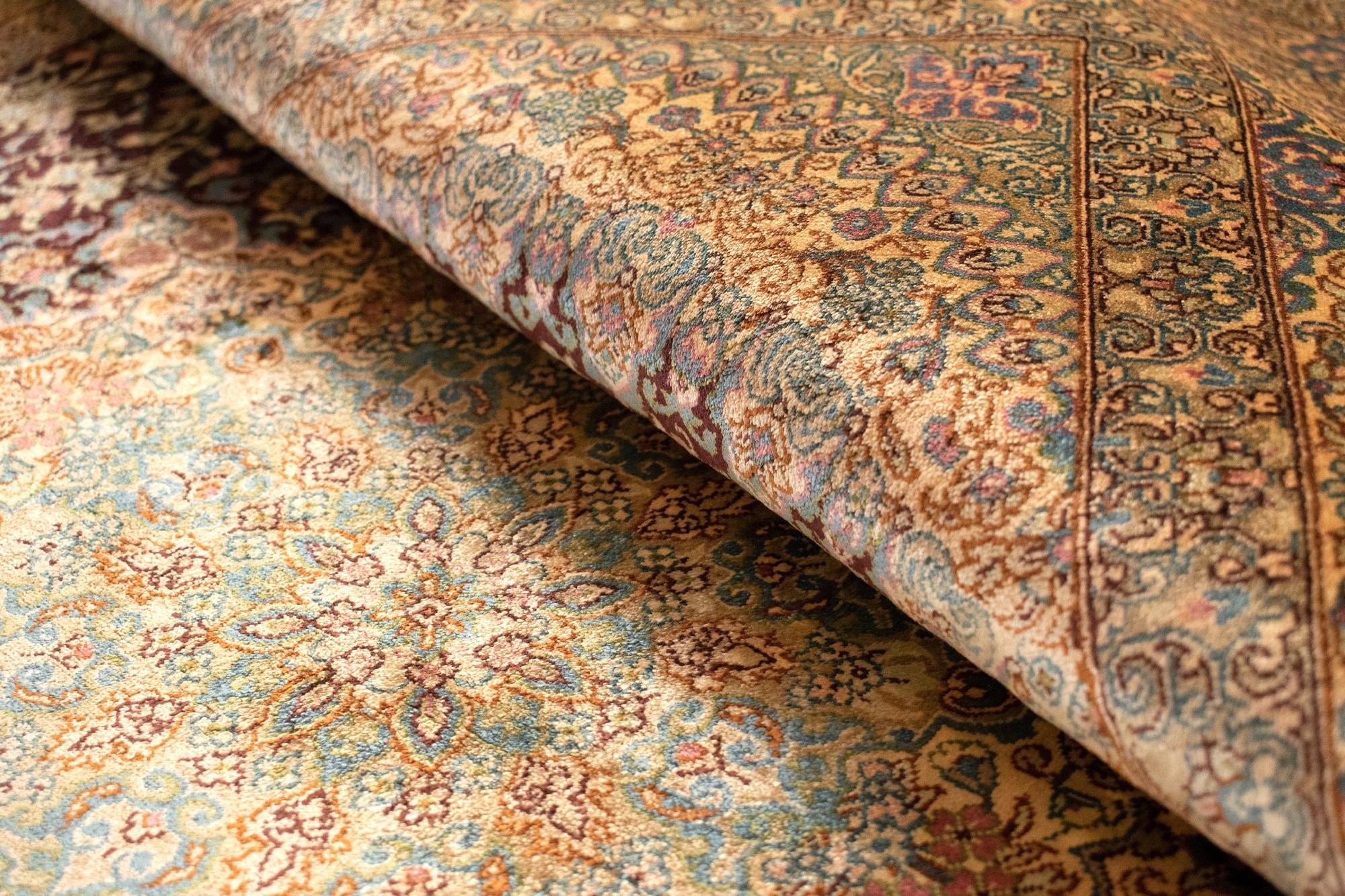 3' 4 x 5' Ghom Silk Rug