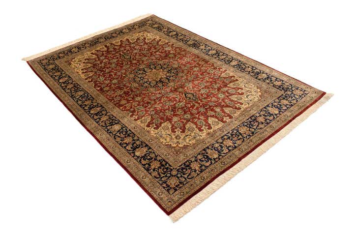 4' 7 x 6' 8 Ghom Silk Rug