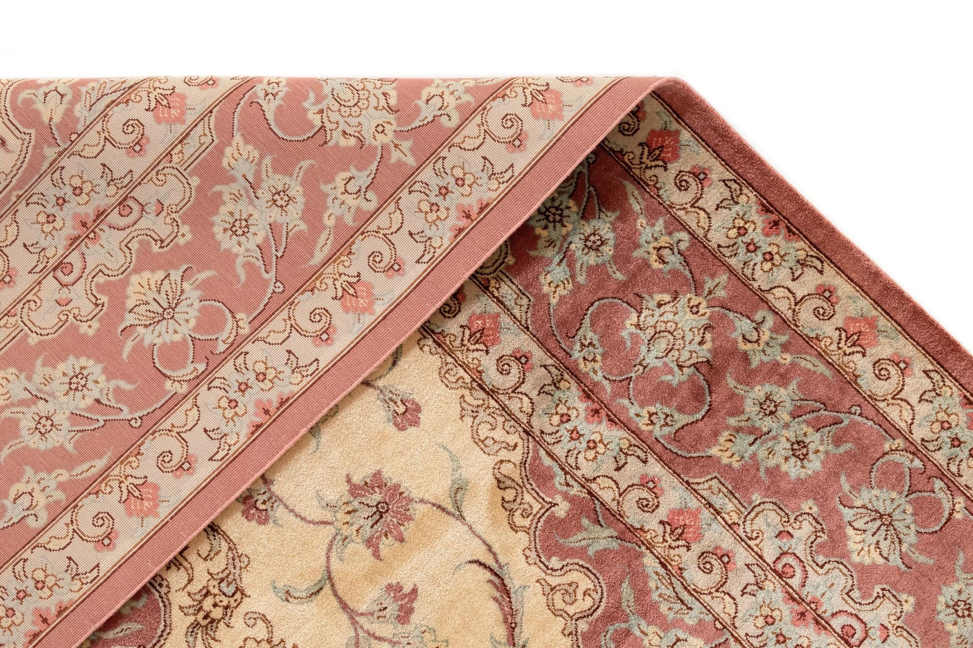 4' 4 x 6' 8 Ghom Silk Rug
