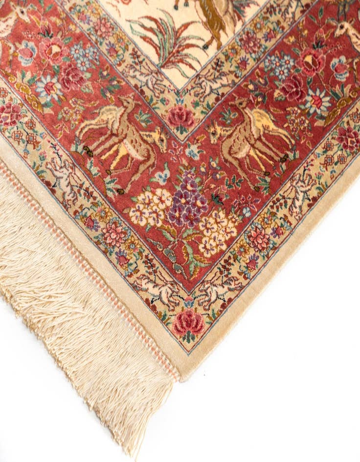 Detail image of 4' 3 x 6' 6 Ghom Silk Rug