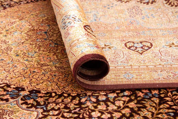 5' 3 x 7' 8 Ghom Silk Rug