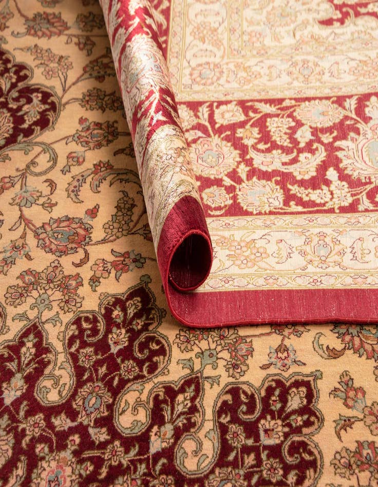 Detail image of 9' 9 x 13' 3 Ghom Silk Rug