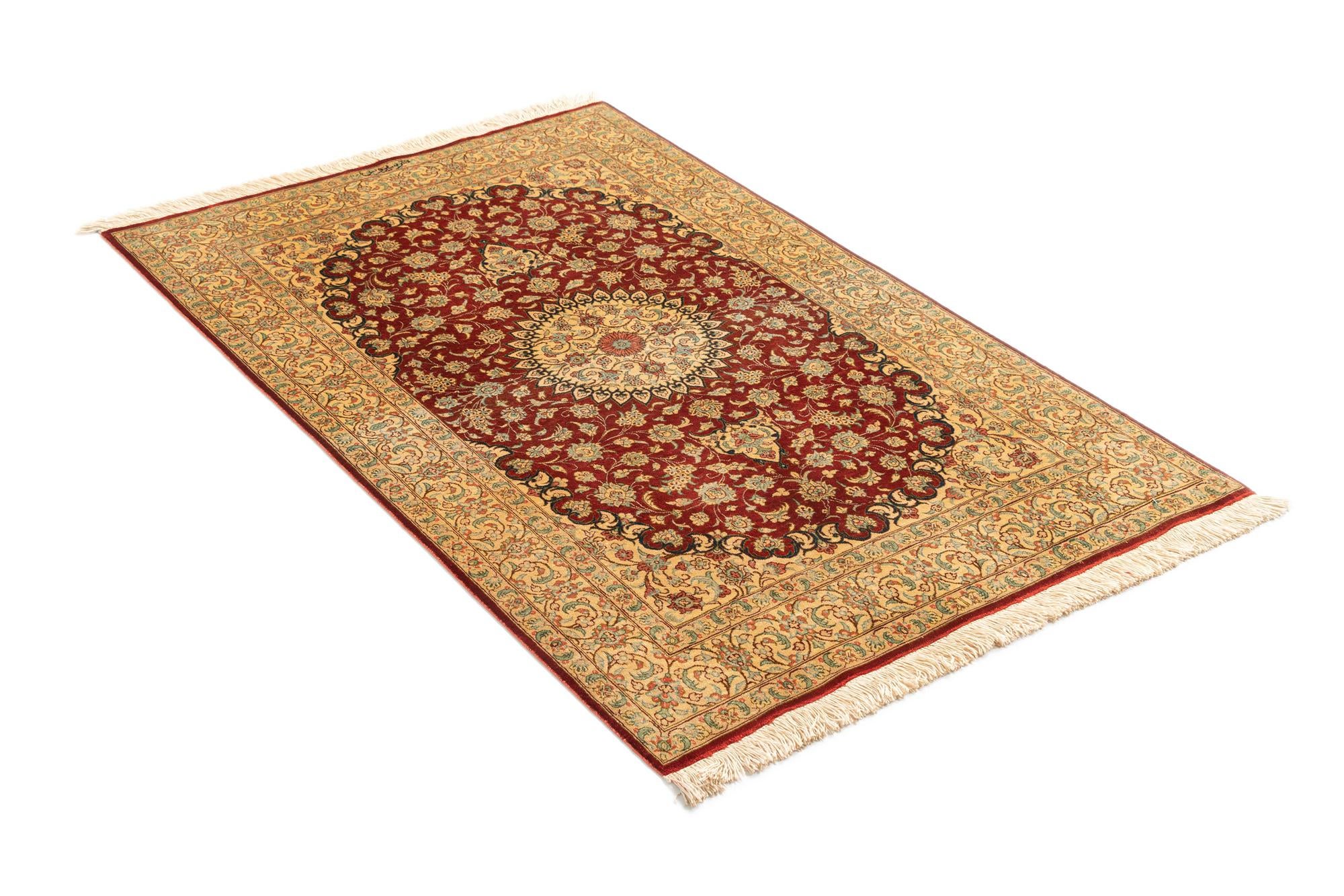 2' 7 x 4' Ghom Silk Rug