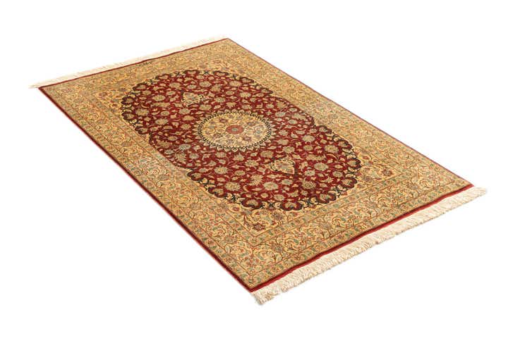 2' 7 x 4' Ghom Silk Rug