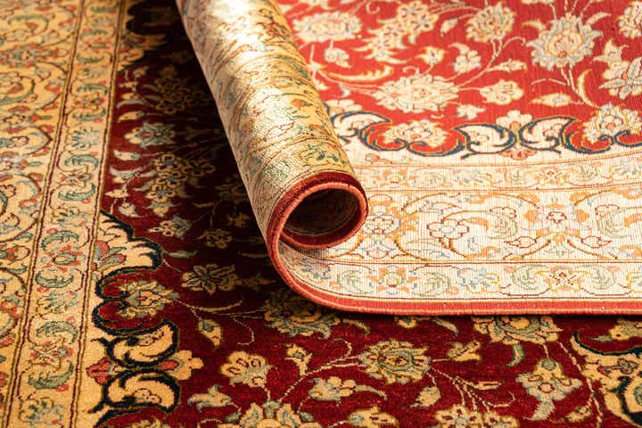 2' 7 x 4' Ghom Silk Rug