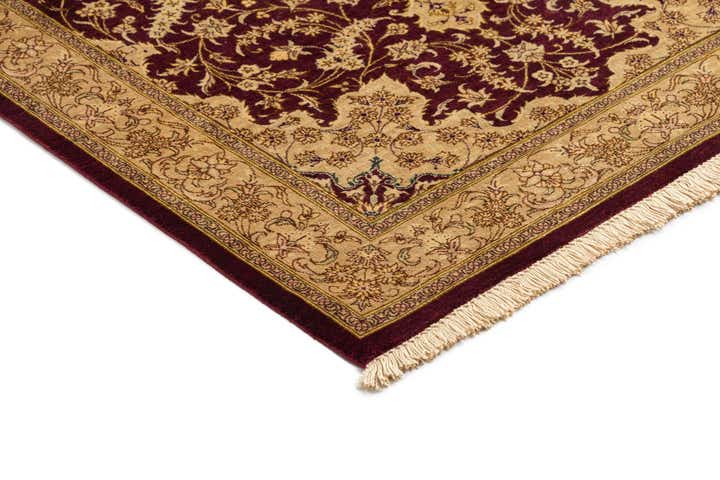 2' 7 x 3' 9 Ghom Silk Rug