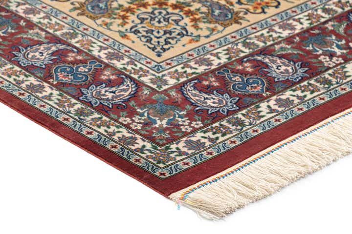 130cm x 200cm Ghom Silk Rug