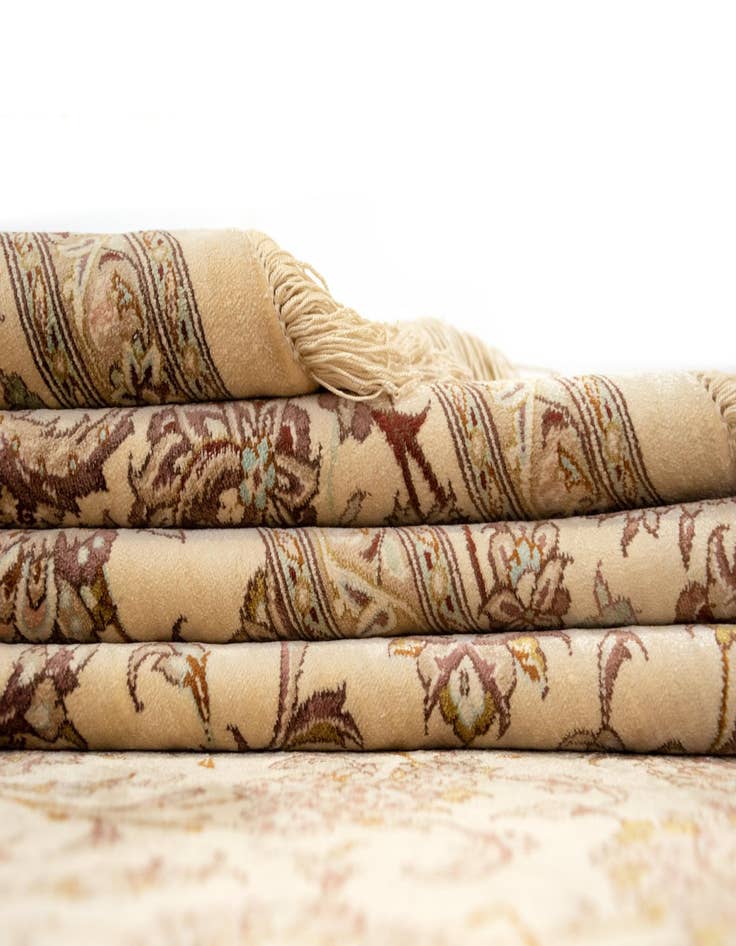 Detail image of 6' 5 x 9' 9 Hand Knotted Ghom Silk Persian Rug