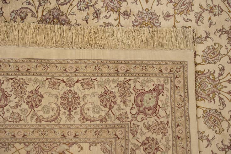 Detail image of 6' 5 x 9' 9 Hand Knotted Ghom Silk Persian Rug