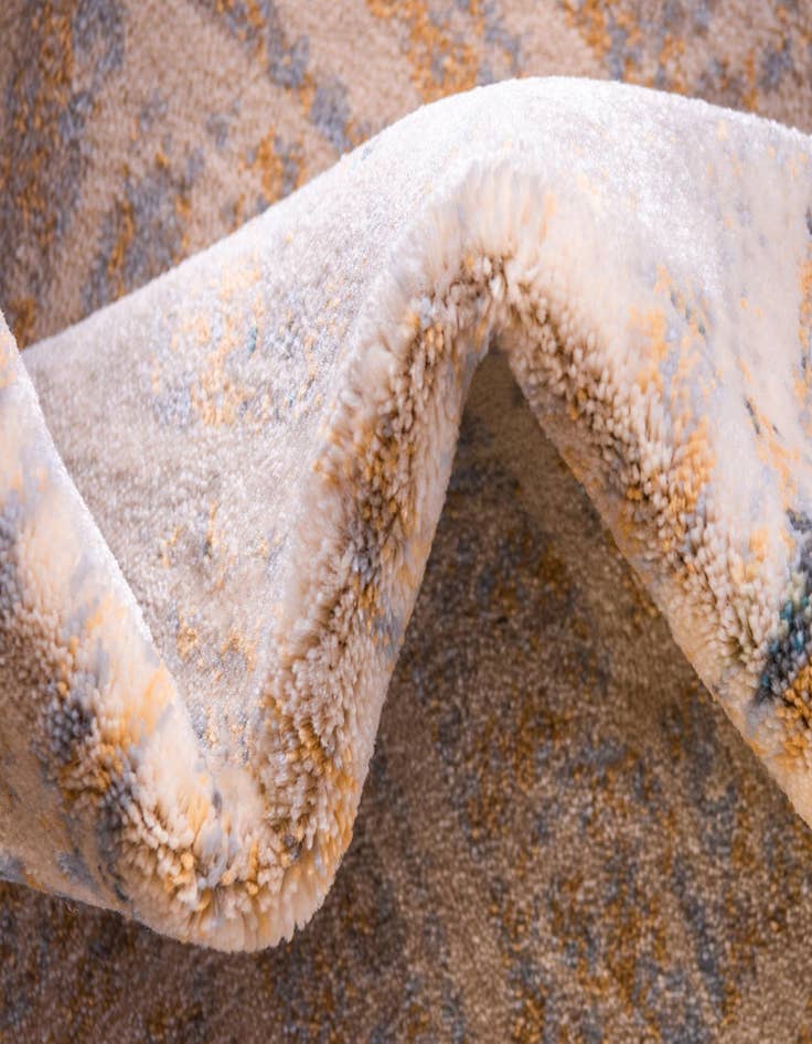 Detail image of 8' x 10' Gossamer Rug