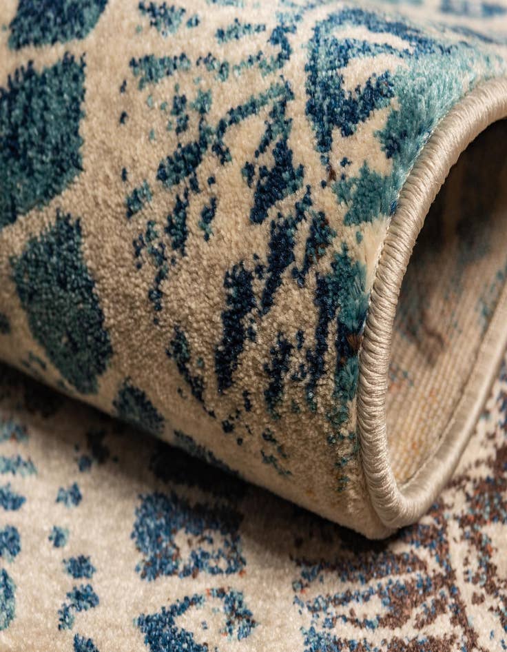 Detail image of 4' x 6' Gossamer Rug