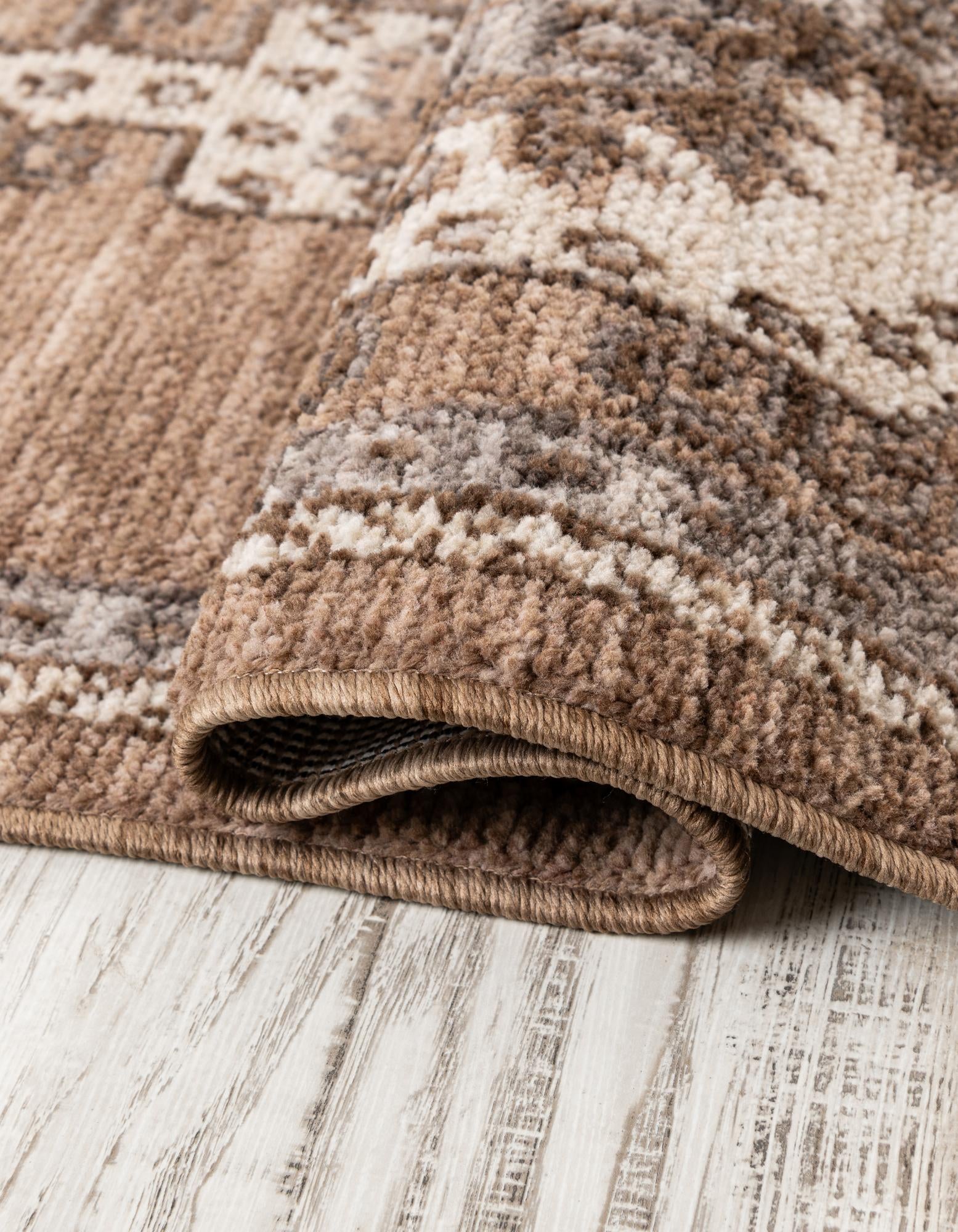 5' x 5' Grand Tradition Rug