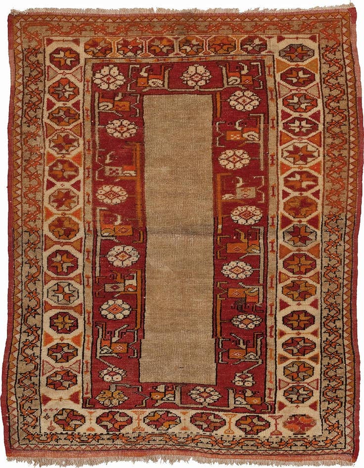 Detail image of 2' 9 x 4' 4 Güney Rug