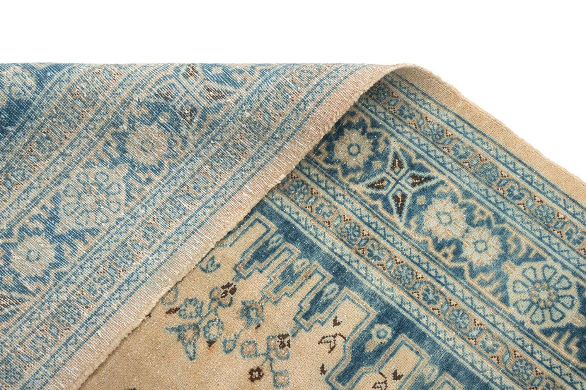 7' 2 x 11' 1 Hamedan Wool Rug