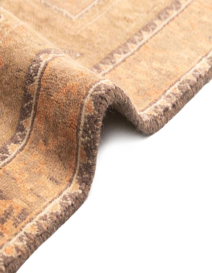 Detail image of 2' 4 x 4' 9 Hamedan Rug