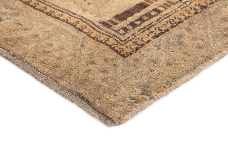 Detail image of 3' 10 x 8' 10 Hamedan Rug
