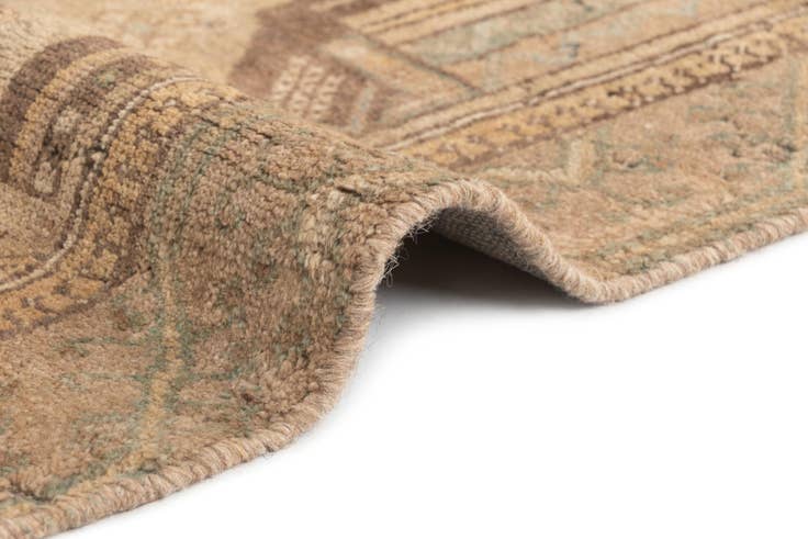 Detail image of 3' 10 x 8' 10 Hamedan Rug