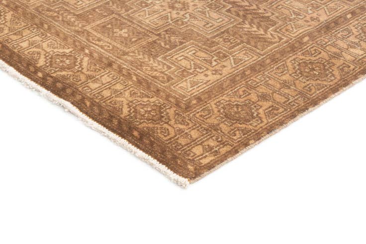 Detail image of 3' 2 x 6' 6 Hamedan Rug