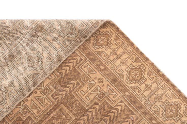 Detail image of 3' 2 x 6' 6 Hamedan Rug