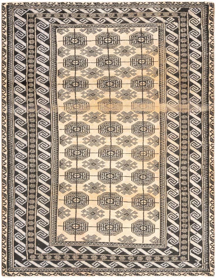 Detail image of 3' 7 x 6' 10 Hamedan Rug
