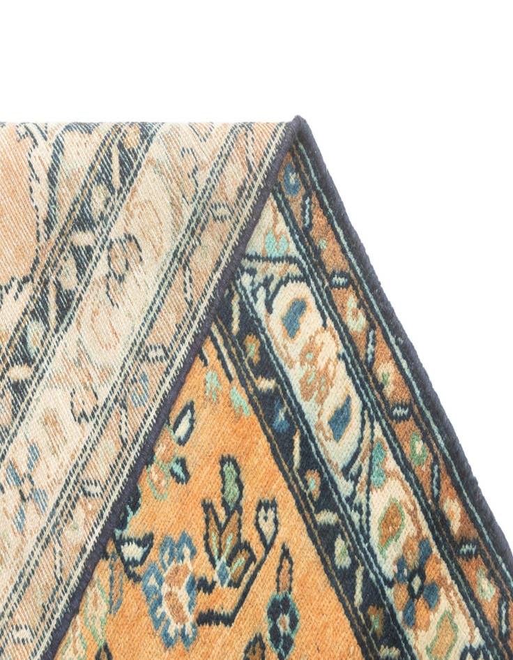 Detail image of 3' 6 x 7' 8 Hamedan Rug