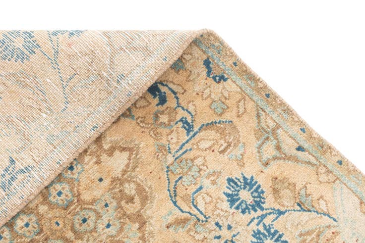 Detail image of 3' 2 x 5' 7 Hamedan Rug