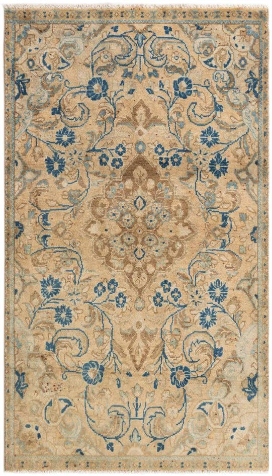 Detail image of 3' 2 x 5' 7 Hamedan Rug