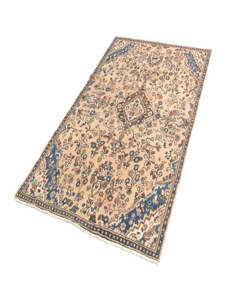 Detail image of 4' 11 x 8' 1 Hamedan Rug