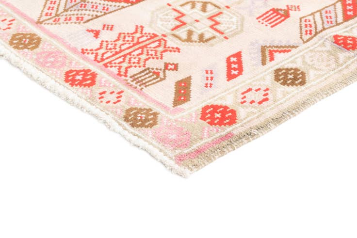 Detail image of 4' 1 x 8' 4 Hamedan Rug