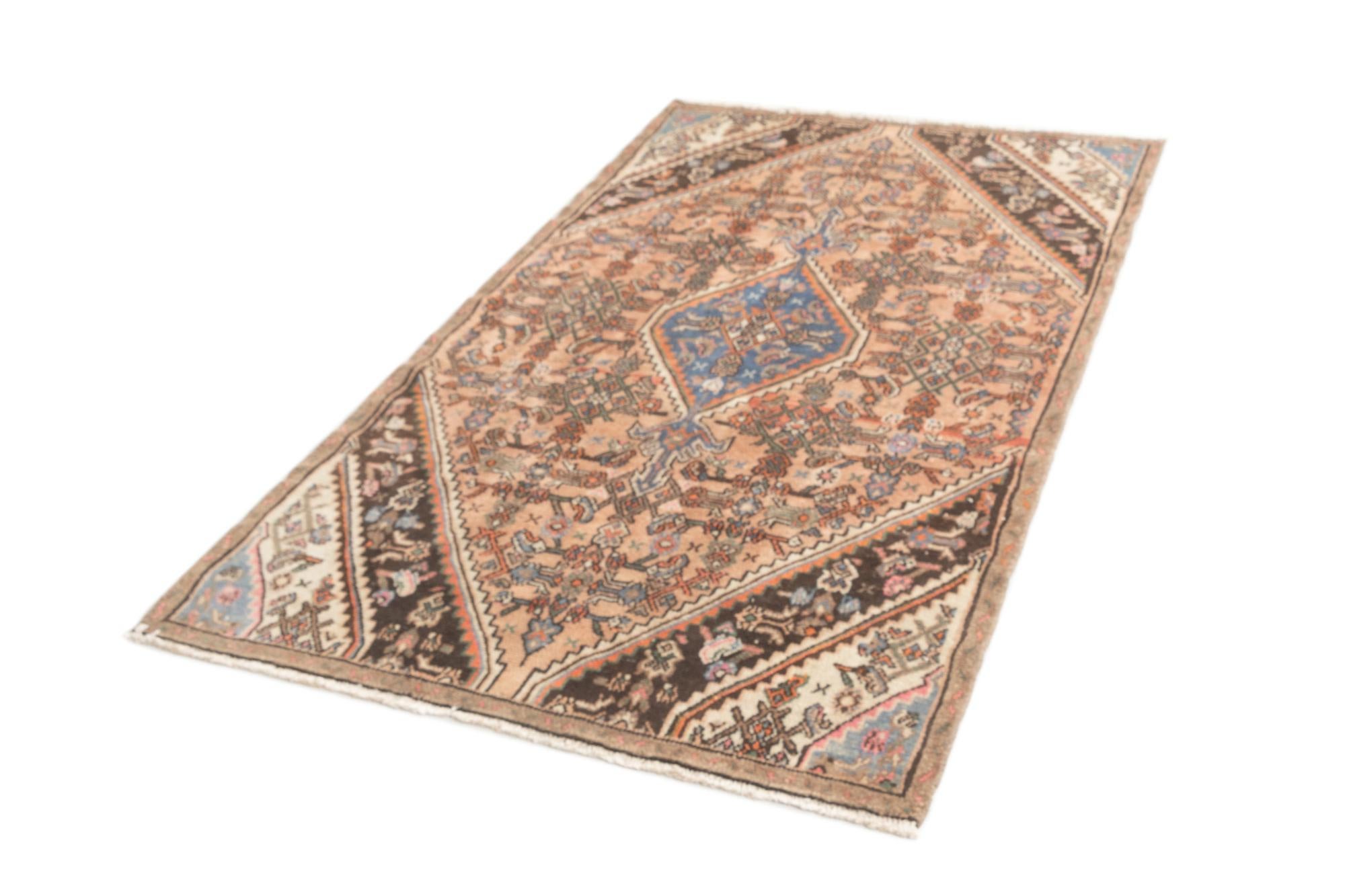 4' 4 x 7' 9 Hamedan Rug