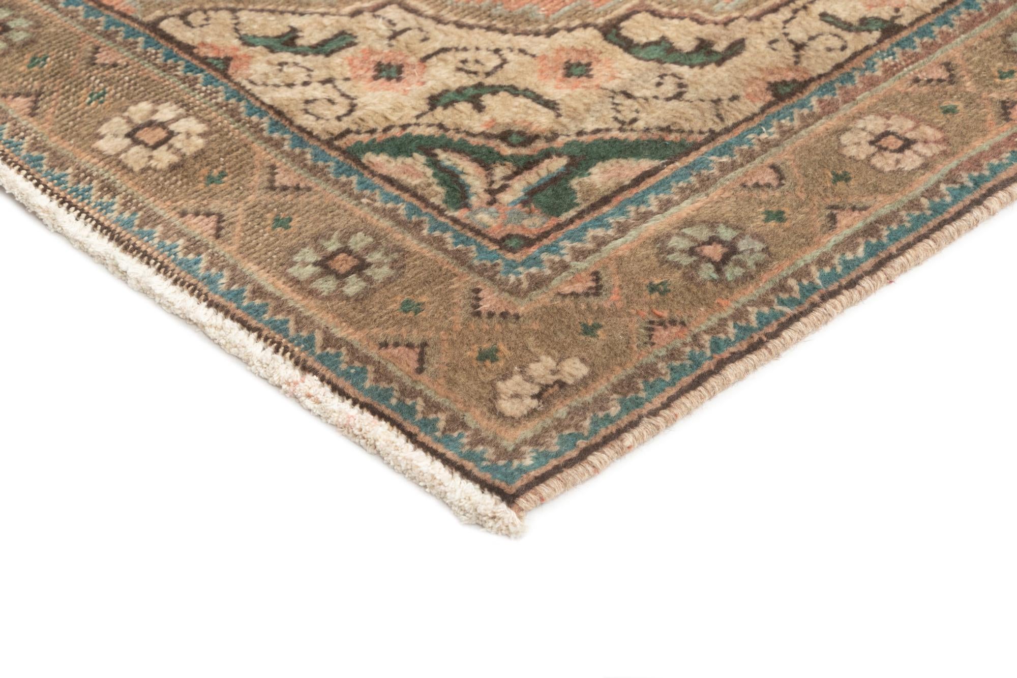 3' 3 x 4' 11 Hamedan Rug