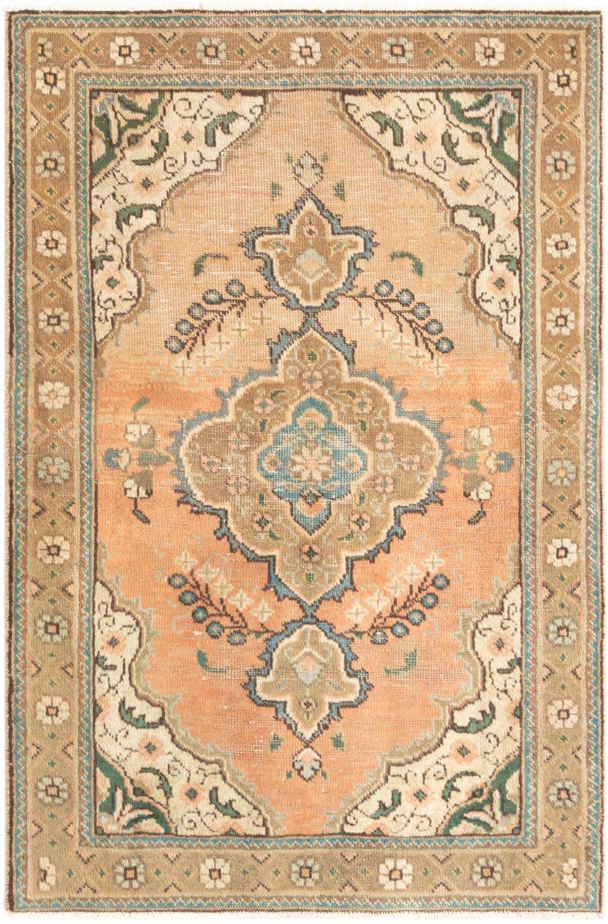 3' 3 x 4' 11 Hamedan Rug