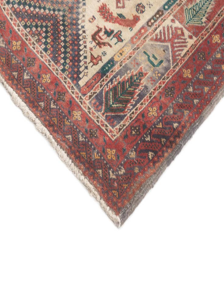 Detail image of 3' 1 x 6' 2 Hamedan Rug