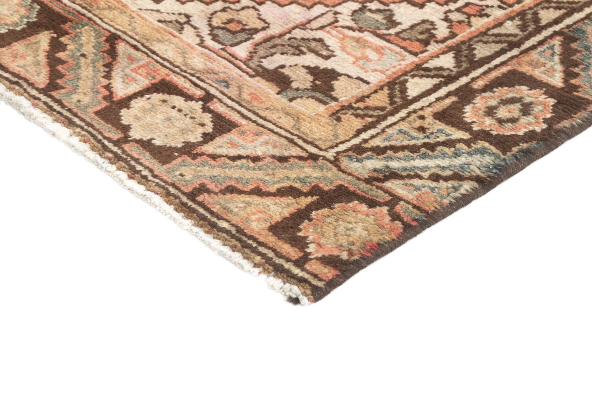 3' 4 x 4' 2 Hamedan Rug