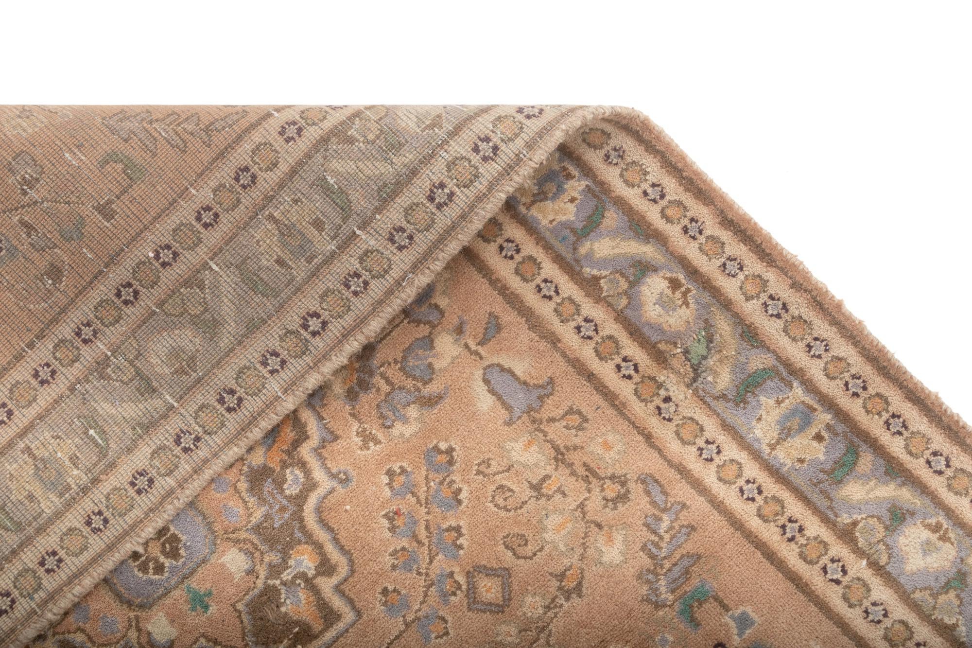 3' 11 x 6' 3 Hamedan Rug