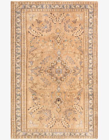 3' 11 x 6' 3 Hamedan Rug