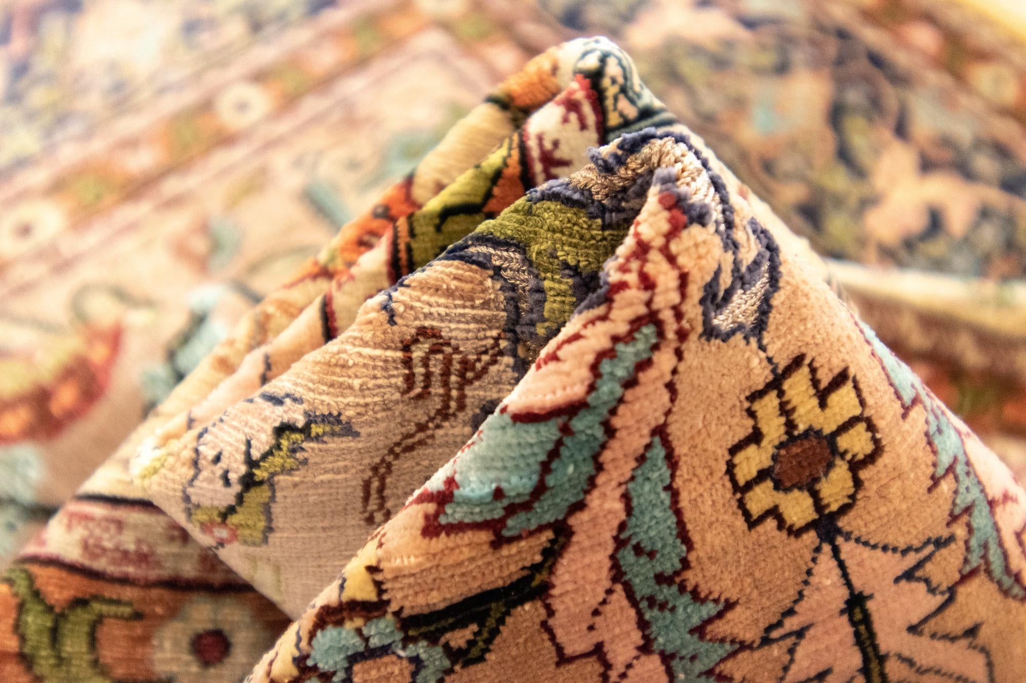 2' 8 x 4' 5 Hereke Silk Rug