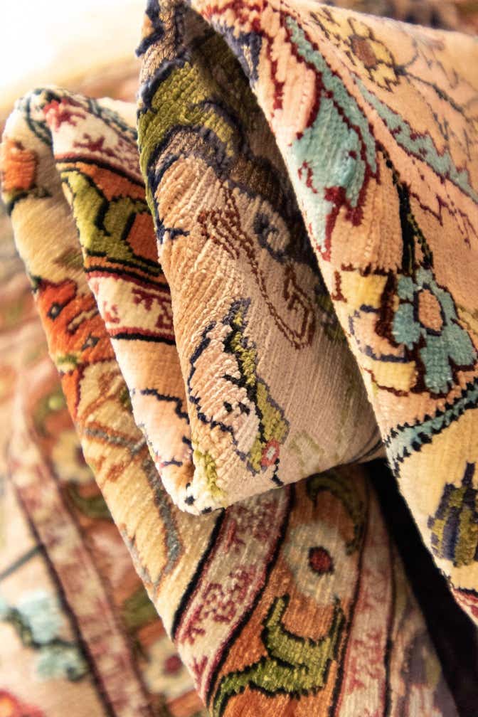 2' 8 x 4' 5 Hereke Silk Rug